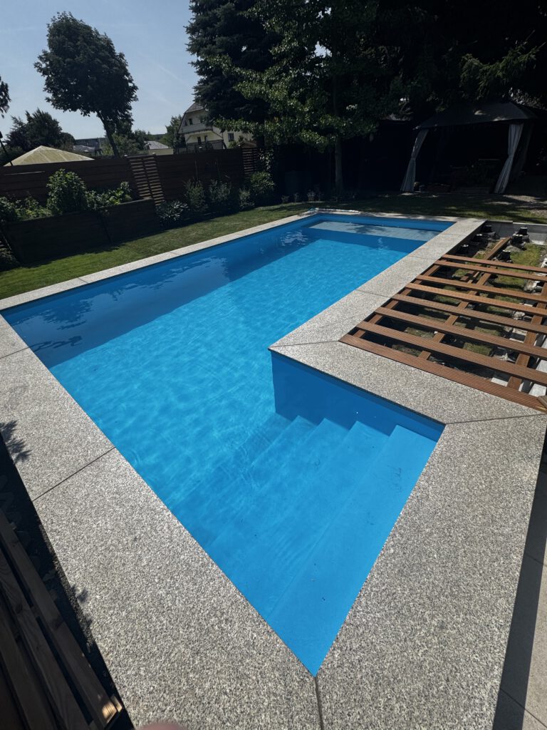 Pool - Referenz von Schwimmbadtechnik Wolfram - Poolbau Berlin und Brandenburg